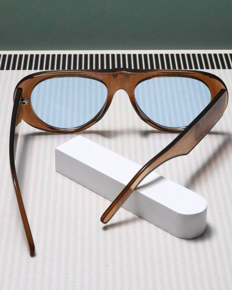 Sleek Brown Sunglassess